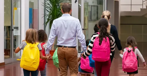 Acompañante de transporte escolar