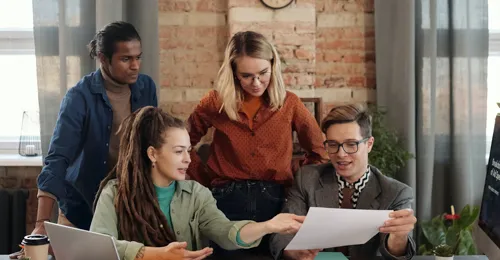 Seguimiento de las políticas y plan de marketing