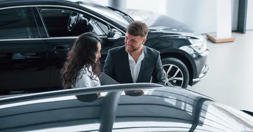 Gestión de ventas en concesionarios de vehículos de ocasión