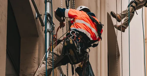 Prev. de riesgos laborales y primeros auxilios