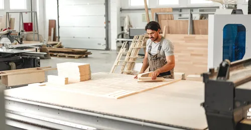 Compra inversa y mantenimiento en la industria 4.0 en empresas del sector del mueble