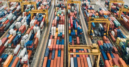 Función logística y optimización de costes