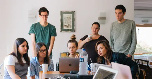 Estrategias de dirección de equipos de trabajo