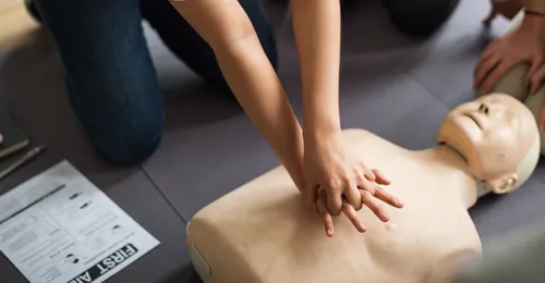 Técnicas básicas de primeros auxilios