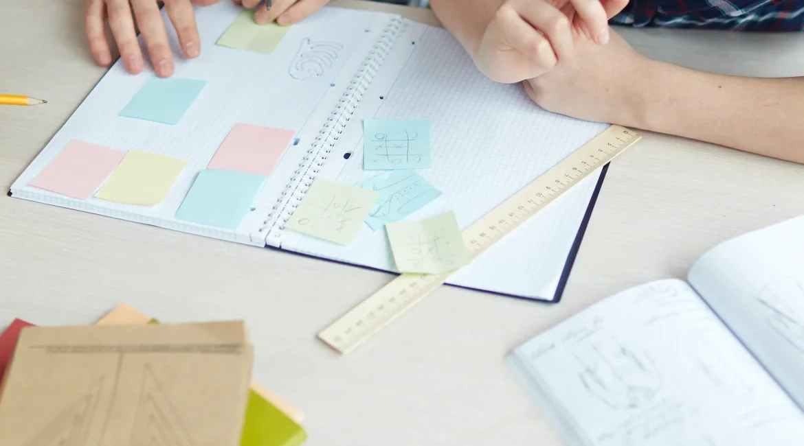 Creación de proyectos educativos de centros socioculturales