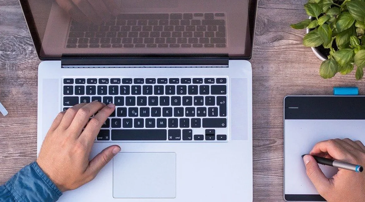 Creación de blogs y redes sociales