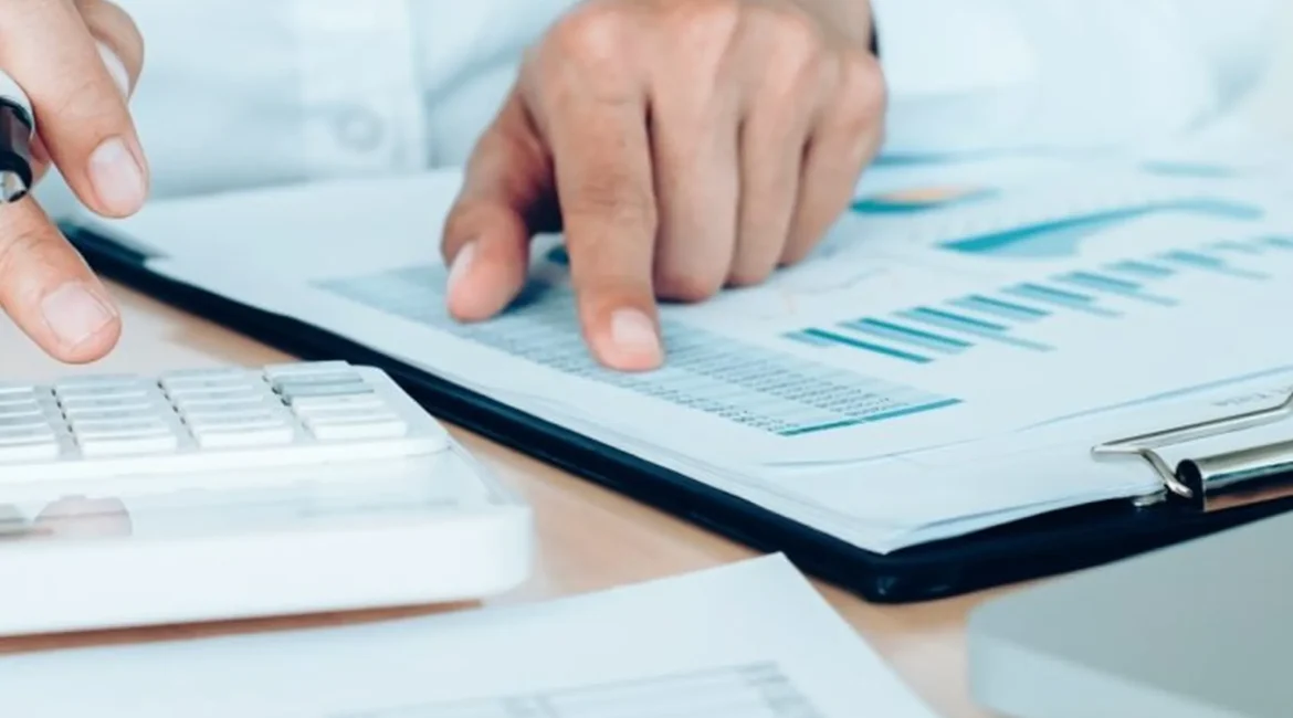 Gestión contable general y de costes y gestión fiscal